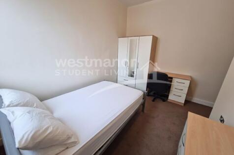 FLAT 14
