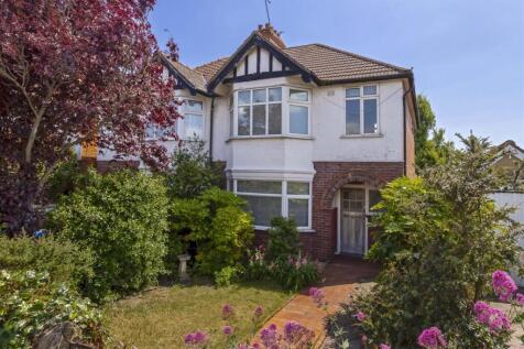 Worthing, BN11 - property photo