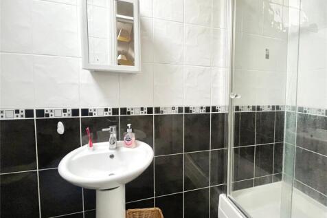 En Suite Bedroom Two