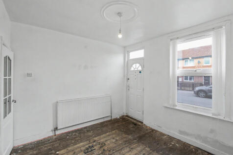370 Shirland Lane, Darnall, Sheffield, South Yorkshire, S9 3FL