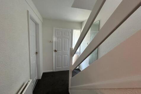 Broome Avenue, Bradford, West Yorkshire, BD2 photo 3