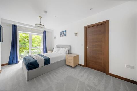 Eleanore House-06.jpg