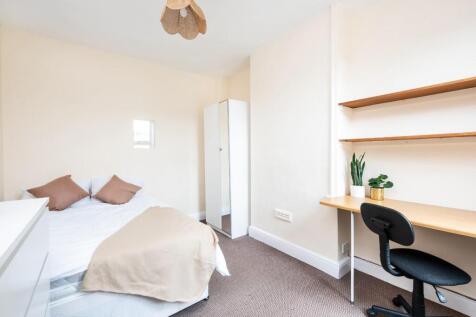 1 Winchester Road, Bath, BA2 3LF-9.jpg