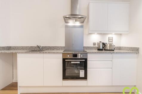 Kitchen (Main)