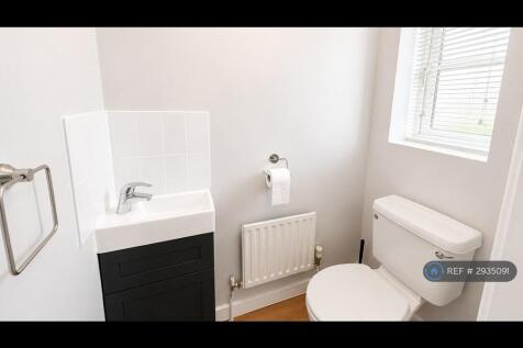 Lanercost Crescent, Milton Keynes, MK10 photo 4