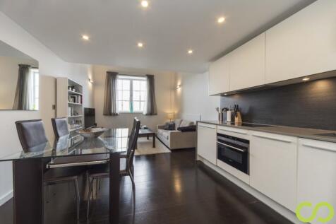 Kitchen/Reception Ro