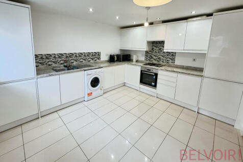 Dob Park Close, Basford, Nottingham, NG6 photo 3