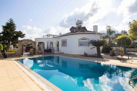 3 bedroom resale bungalow + private pool + roof terrace + fully furnished + central heating +  Turkish Title Deed Image 9999 1