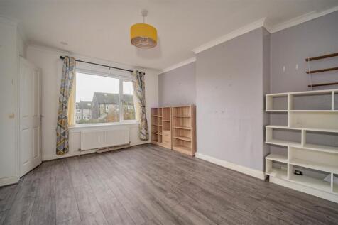 36 Finlaggan Crescent Dundee-6.JPG