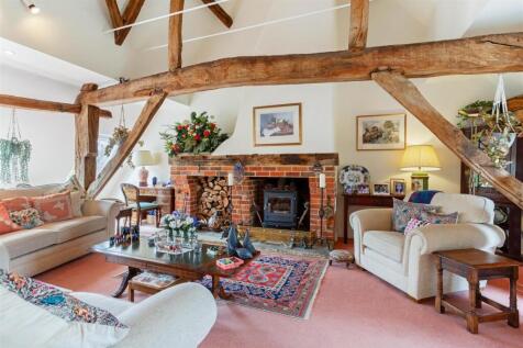 73778_4 Pound Farm Barns Winchester Road Chawton (