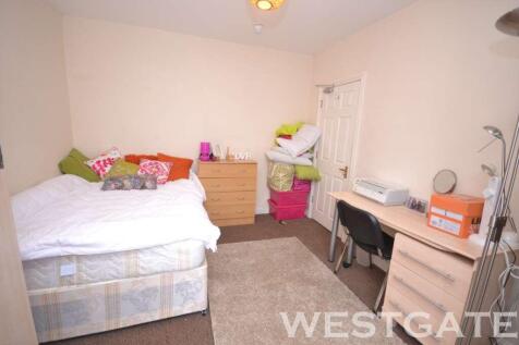 De Beauvoir Road, Reading photo 5