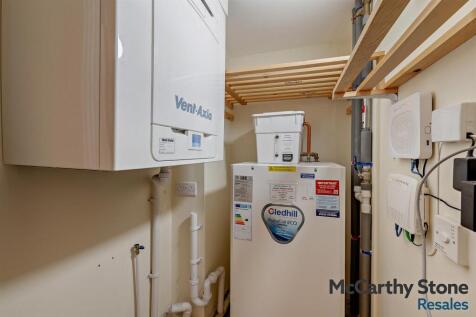 8681637-interior03-800.jpg
