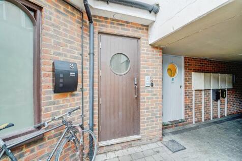 frontofpropertysh...