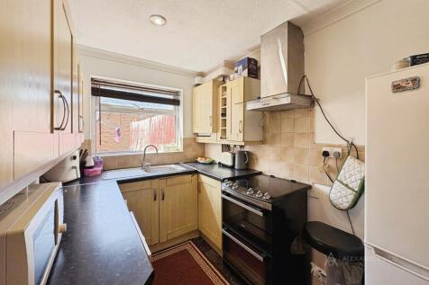 Fareham Way, Houghton Regis, Dunstable, LU5 photo 3