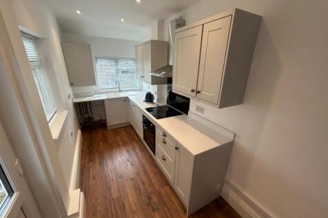 Church Street, Burton Upon Trent, Tutbury, DE13 photo 4