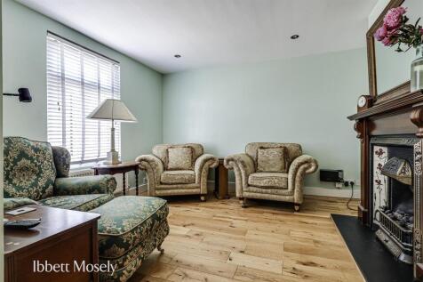 6 Reception Room.jpg