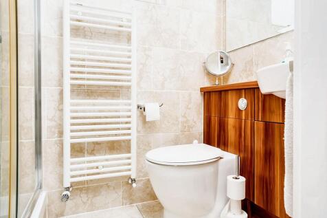 Upstairs bathroom