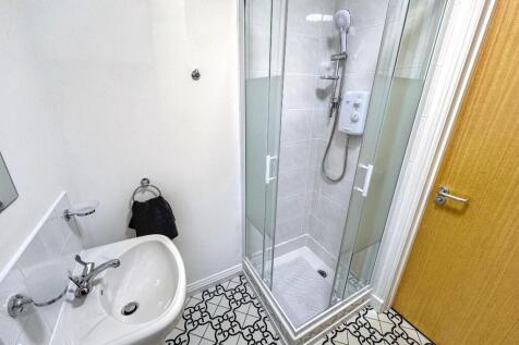 Shower-room 2