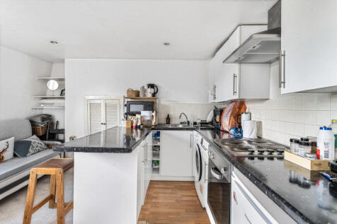 Reception/Kitchen