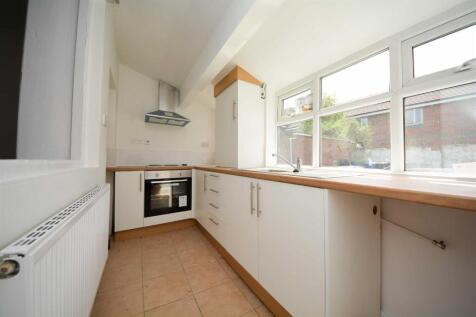 Ormskirk Road, Pemberton, Wigan, WN5 8BB photo 4
