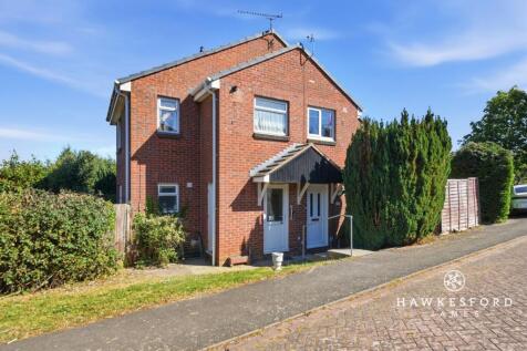 Harrier Drive, Sittingbourne - Front