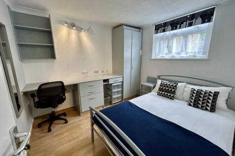 Leeson Walk, Harborne, West Midlands, B17 photo 5