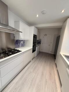 Sunbury Avenue, Newcastle Upon Tyne, NE2 photo 2