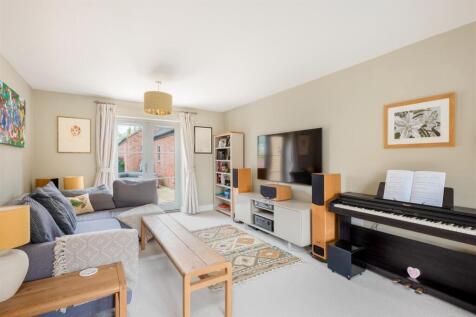 3 Furrow Way 2589-3.jpg