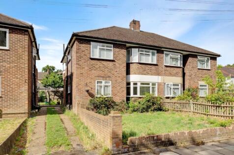 15-6fc7JHPropWpen - 16 Hayleigh Gardens - 43.jpg