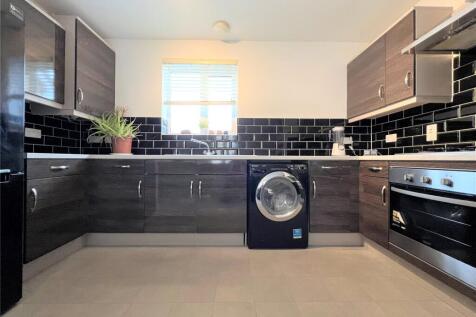 Truscott Avenue, Swindon, Wiltshire, SN25 photo 3