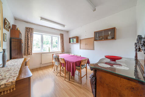 1328803-12-688896...