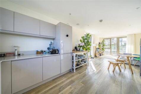 Reception/Kitchen