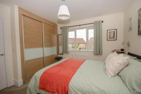 Bedroom one pic 2.jpg