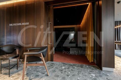 RESIDENTS' PICTURE HOUSE