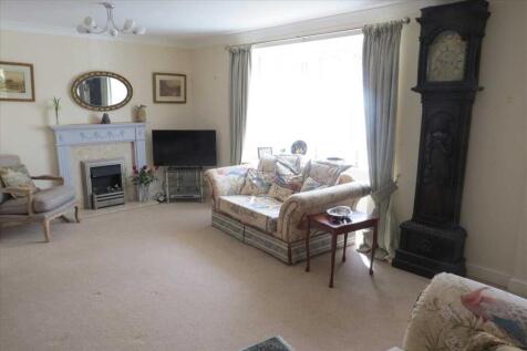 Lounge: