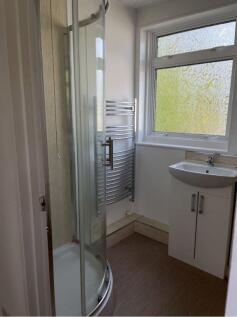 SHOWER ROOM 1.3.jpg