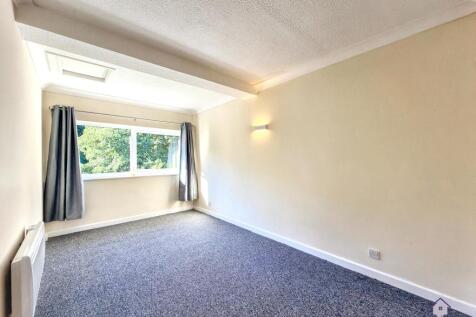 WESSEX COURT, SOUTHAMPTON, SO19 photo 3