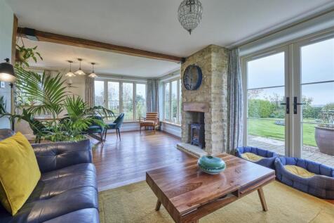 55 Glapthron Rd Uppe