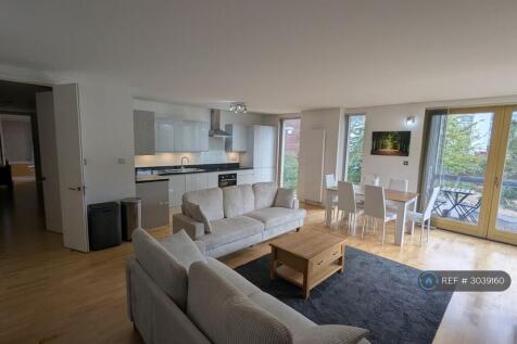 Farnsworth Court, London, SE10 photo 3