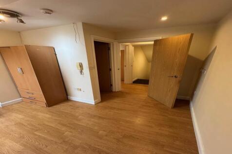 Flat 4 34 Penarth Road, Cardiff,  photo 3