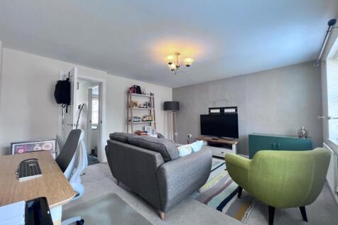 Reception Room 2b.jpg