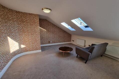 Flat 5, 3 Clarendon Square, Leamington Spa photo 3