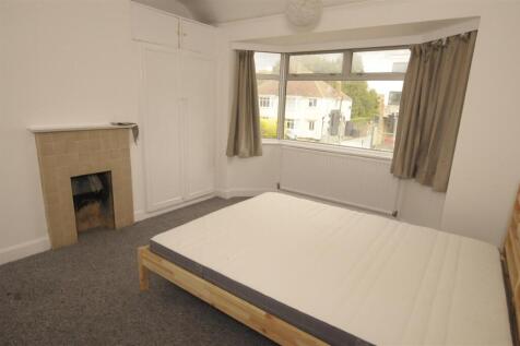 Bedroom 6.JPG