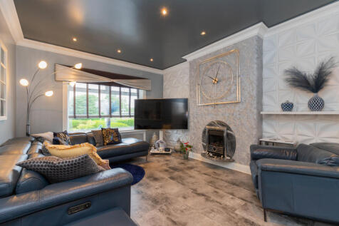 142 Meiklerigg Crescent Pollok-1