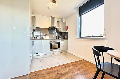 Urban Village Building Bedford MK40 photo 3