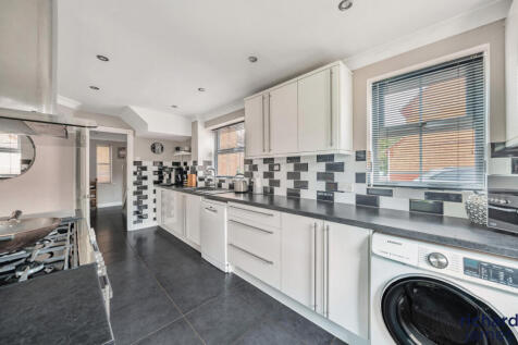 ed3a1083-da8e-49c...