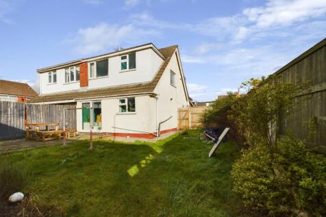 CAM02386G0-PR0113-STILL007