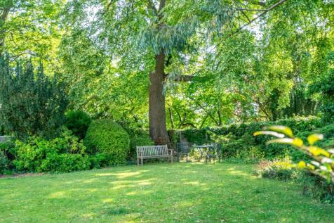 the mount 125 gardens-4.jpg