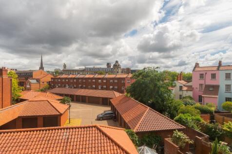 0W6RWW - Bedroom View A.jpg