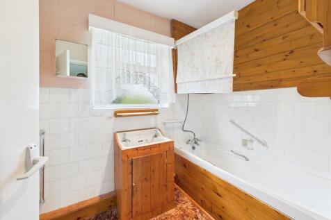 CAM02854G0-PR0408...